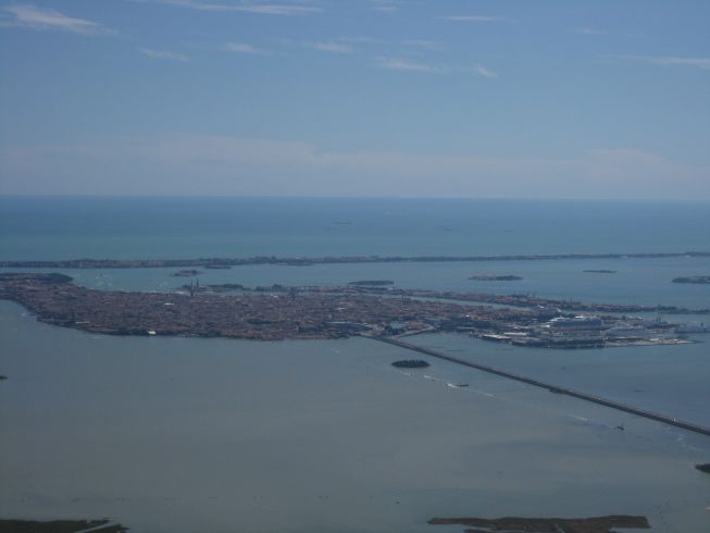 Image 111 of 127  -  45 kB